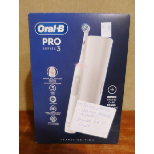 3102 - Oral-B Pro 3 Toothbrush - Device Only   - This lot requires a UK adaptor       (327-148 )  * This lo... 