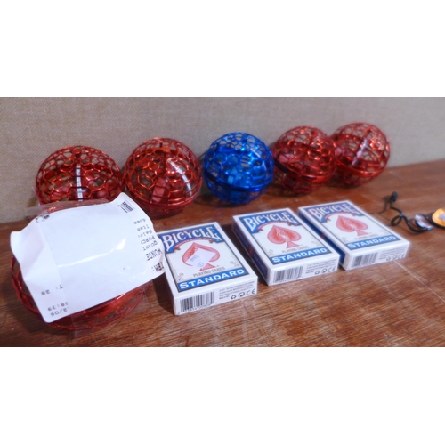 3106 - 6x Wonder Sphere Spinner Balls And 3x Bicycle card packs  - This lot requires a UK adaptor        (3... 