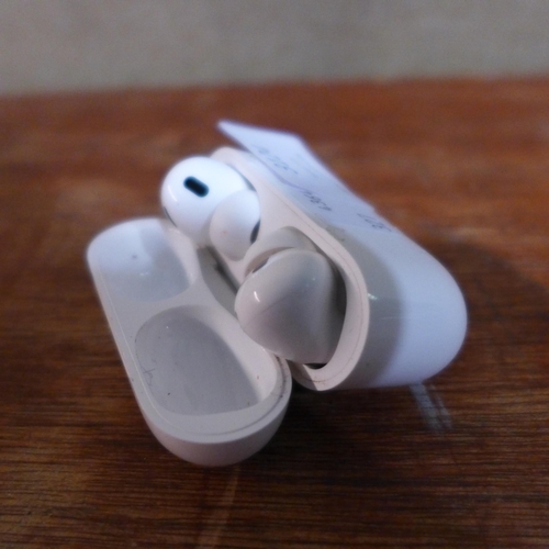 3124 - Apple 2nd Gen Airpod Pros   - This lot requires a UK adaptor     (327-472 )  * This lot is subject t... 