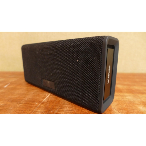 3126 - Urbanista Brisbane Plus Black Wireless Speaker  - This lot requires a UK adaptor     (327-477 )  * T... 