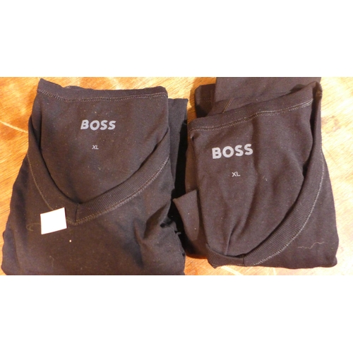 3144 - 3 packs of Polo Ralph Laruren T Shirts And 2 Hugo Boss T Shirts * This lot is subject to vat