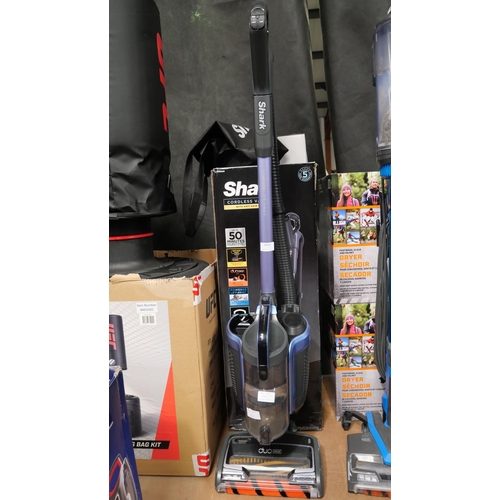 3436 - Shark Cordless Upright Vacuum Cleaner With Battery - Model Icz160Uk, Original RRP £189.99 + VAT (320... 