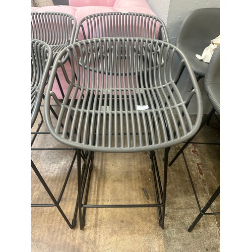1385 - A pair of Shipley grey metal barstools with black legs