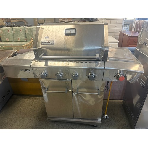 1496 - Nexgrill 4 Burner Deluxe 27