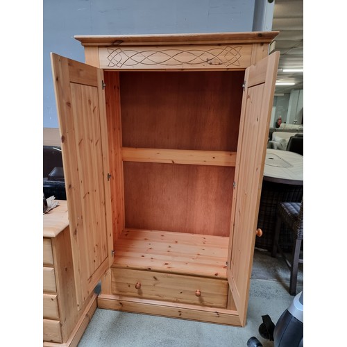 1501 - A pine single drawer double wardrobe