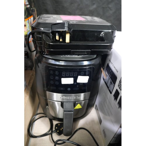 3430 - Gourmia Air Fryer, Breville Toastie Maker   (317-376,393/918) *This lot is subject to VAT