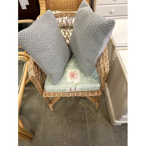 1516 - Two wicker armchairs and cushions