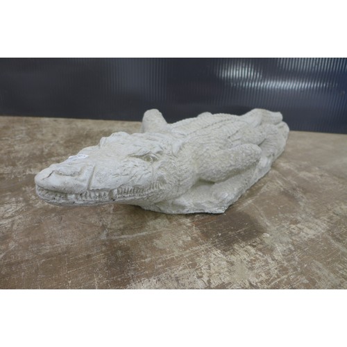 2332 - A stone effect concrete crocodile