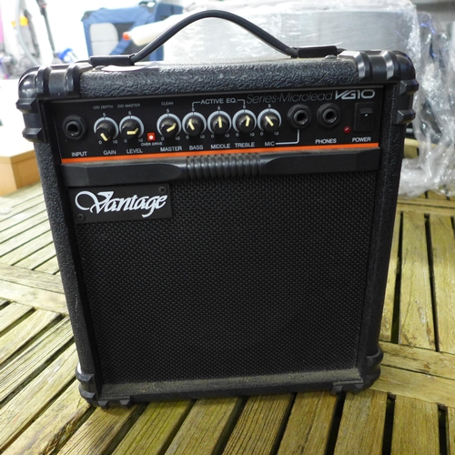 2242 - A Vantage VG10 240v guitar amplifier