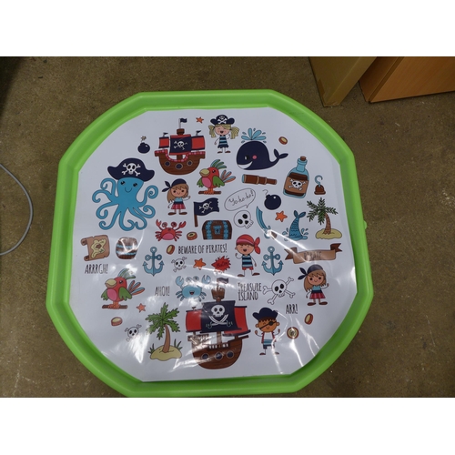 2245 - A Tuff Spot large mixing tray with stand (Product code TS21460)