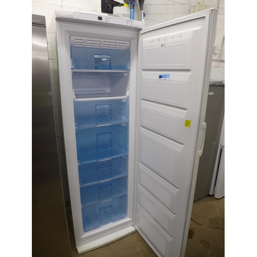 2258 - A Lec TUN6018W 60cm wide 7 section free standing frost free tower freezer