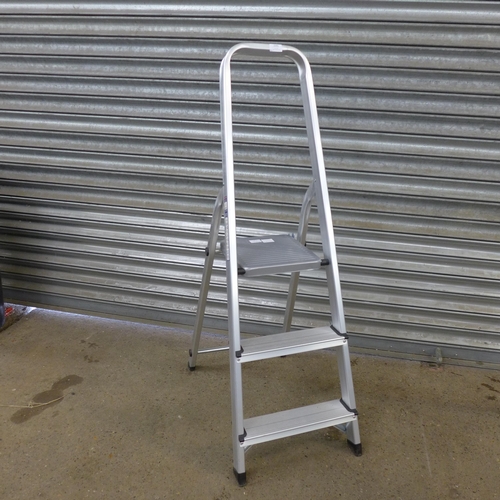 2291 - An aluminium six rung stepladder and an aluminium 3 rung stepladder