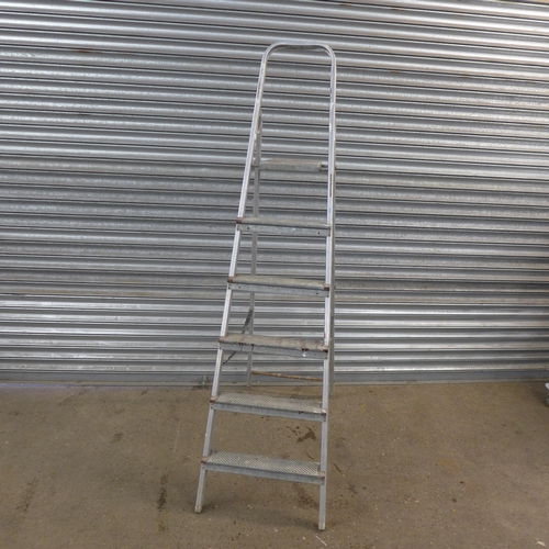 2291 - An aluminium six rung stepladder and an aluminium 3 rung stepladder