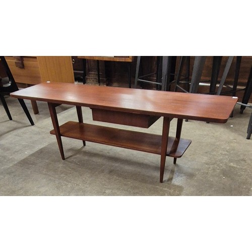 79 - A Danish teak coffee table