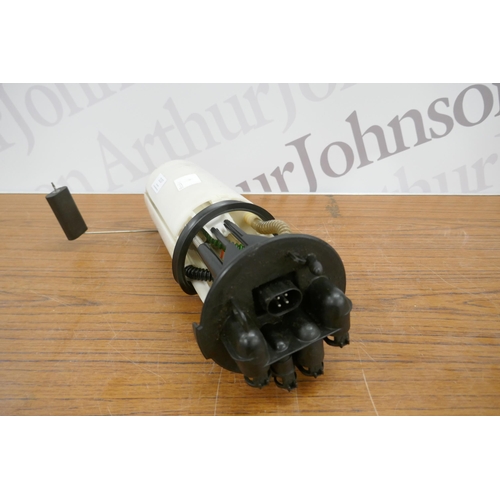 2137 - A TD5 Land Rover fuel pump