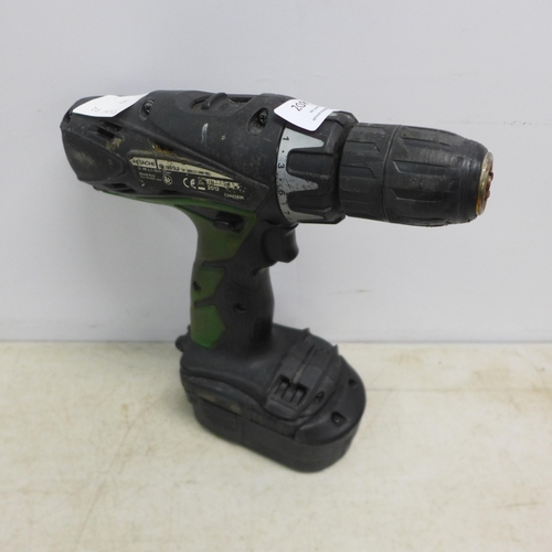 2085 - A Hitachi DV-18DCL2 18v cordless power drill with battery and 2 battery chargers including a Hitachi... 