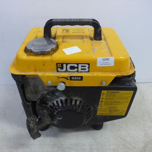 2090 - A JCB G850 petrol driven low power generator - 230v 900w