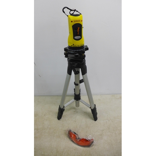 2091 - A self leveling laser cross level kit with laser level, tripod stand and safety glasses