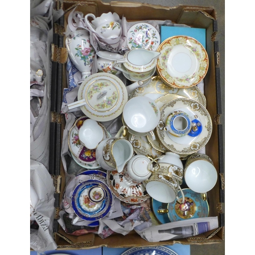 1019 - A box of mixed decorative tea wares including Aynsley, Noritake, etc. and an Old England Elizabethan... 