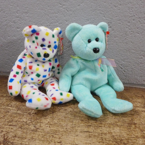 1028 - A collection of TY Beanie bears (6)