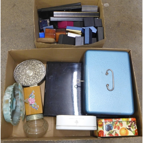 1031 - Miscellaneous empty jewellery boxes, jewellery cases, cash tin, etc. **PLEASE NOTE THIS LOT IS NOT E... 