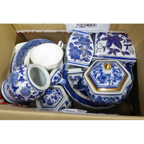 1040 - A collection of mainly blue and white china including Willow Pattern, a stein, ginger jar, jugs and ... 