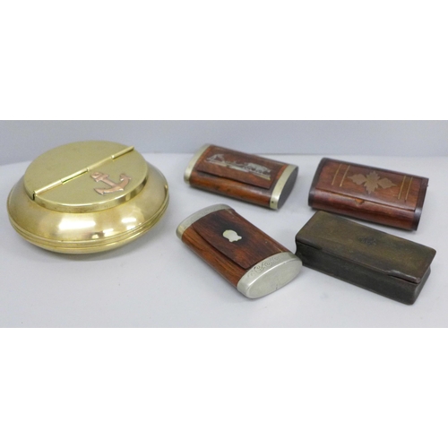 635 - Four snuff boxes and a brass ashtray with copper anchor detail