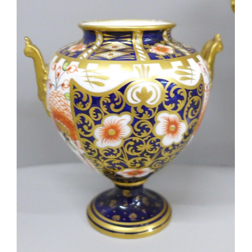 643 - A Royal Crown Derby 1227 shape Imari vase, lacking cover and a Coalport Pageant lidded vase, 21.5cm