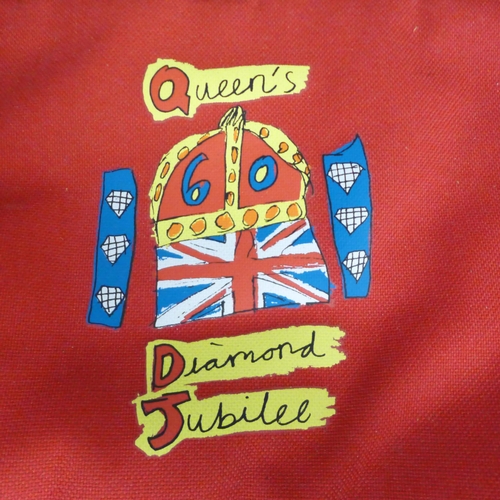 757 - A Queen's Diamond Jubilee cool bag hamper with concert programme and poncho