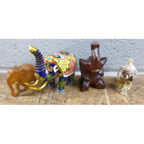 983 - A collection of model elephant figures and a pair of horse figures **PLEASE NOTE THIS LOT IS NOT ELI... 