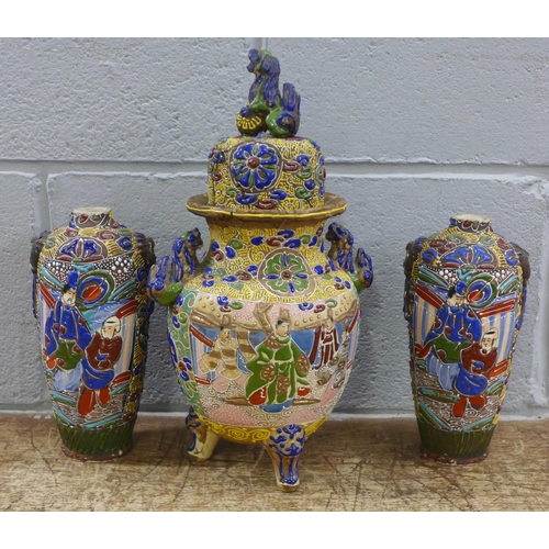 988 - Three pieces of Satsuma ware, a/f **PLEASE NOTE THIS LOT IS NOT ELIGIBLE FOR IN-HOUSE POSTING AND PA... 