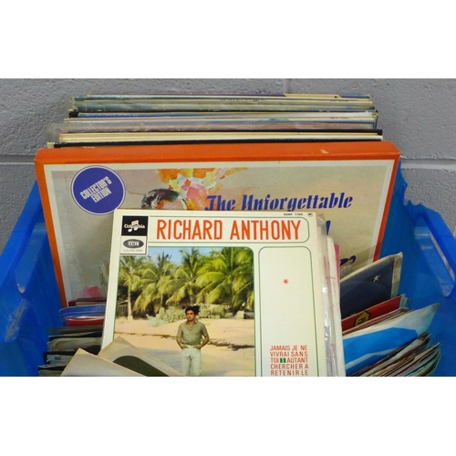 998 - A box of 1970s LP records and 7