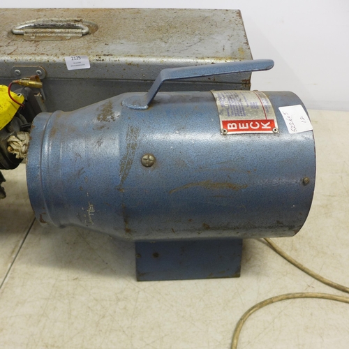 2125 - A BECK model 5 mini ventilator fume extractor, a 240V Kango type 950 breaker and a petrol driven Atl... 