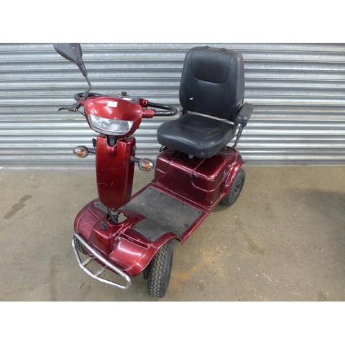 2279 - A large 4 wheeled mobility scooter with key