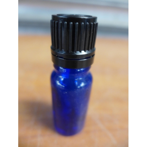 2389 - 2 boxes of blue glass bottles in 10ml and 100ml variety with screw cap lids