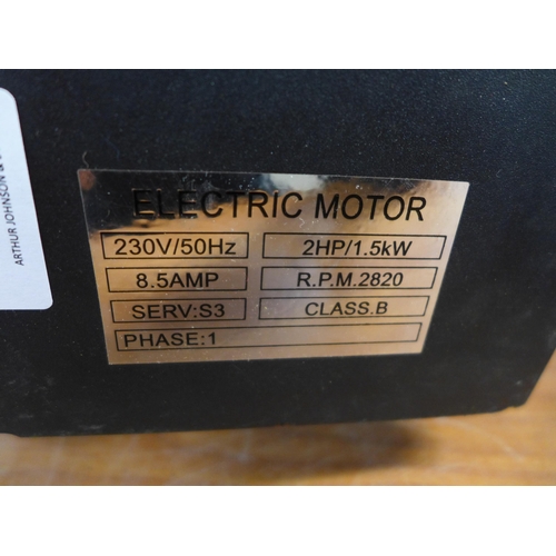 2401 - A log splitter electric motor - 230v single phase 2820 RPM