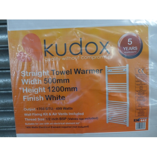 2412 - A Kudox straight towel warmer (500mm x 1200mm)