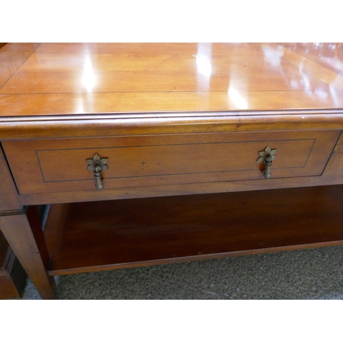 1456 - A mahogany filing chest and coffee table