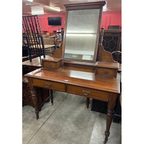 198 - A Victorian mahogany dressing table