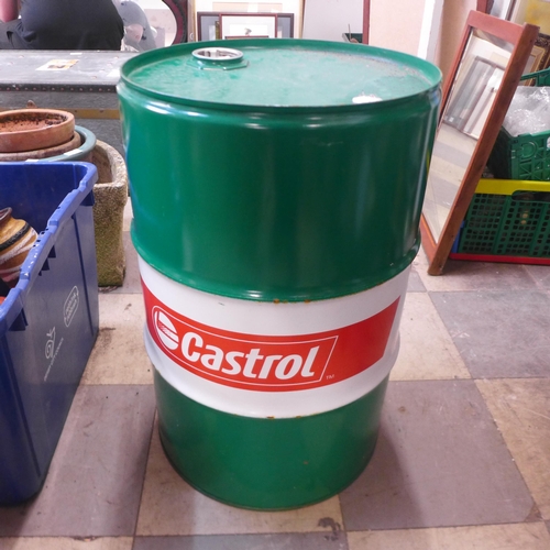 289 - A Castrol oil can