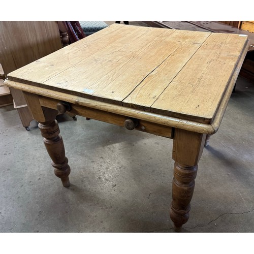 221 - A Victorian pine single drawer pantry table