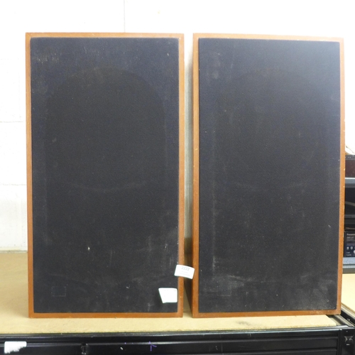 2222 - A pair of large wooden cased speakers