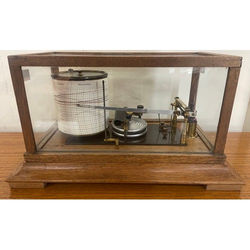 413 - An early 20th Century oak cased barograph