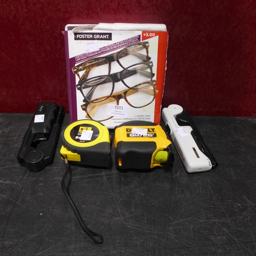 3101 - Fgx Ladies Reading Glasses, Roughneck Ez Tape Measure, Dewalt Tape Measure, X-Lite Fire Lighter  (32... 