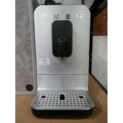 3001 - Smeg Bean To Cup Coffee  Machine   - This lot requires a UK adaptor    (327-40 )  * This lot is subj... 