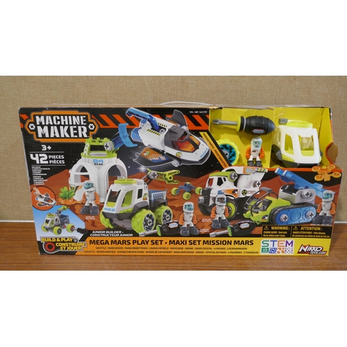 3076 - Disney Pixar Lightyear Flight Set, Mega Mars Play Set        (327-607,608 )  * This lot is subject t... 