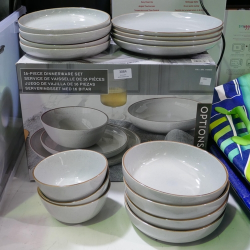 3084 - Options Dinnerware Set    (327-509 )  * This lot is subject to VAT