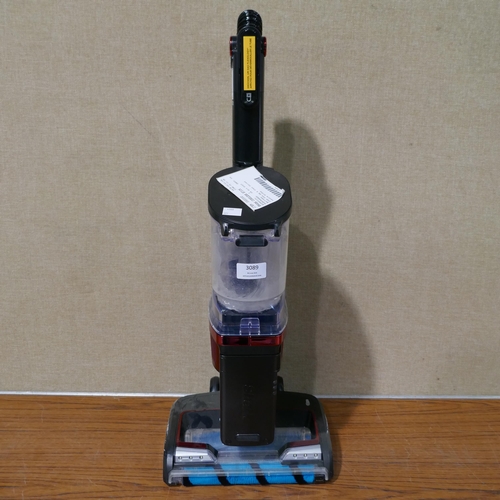 3089 - Shark Cordless Stick Vacuum Cleaner With Battery - No Charger   - This lot requires a UK adaptor    ... 