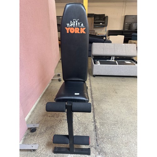 1428 - A York weight lifting bench