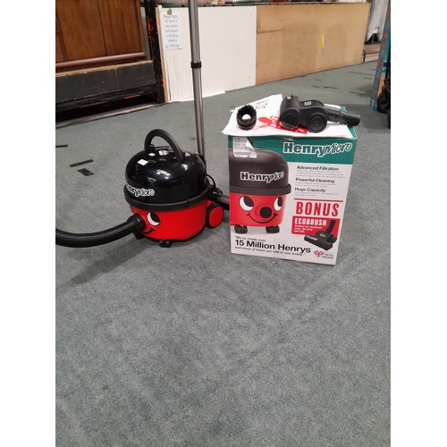 3339 - Henry Micro Hi-Flo Vacuum Cleaner, Original RRP £139.99 + VAT (322-53) *This lot is subject to VAT